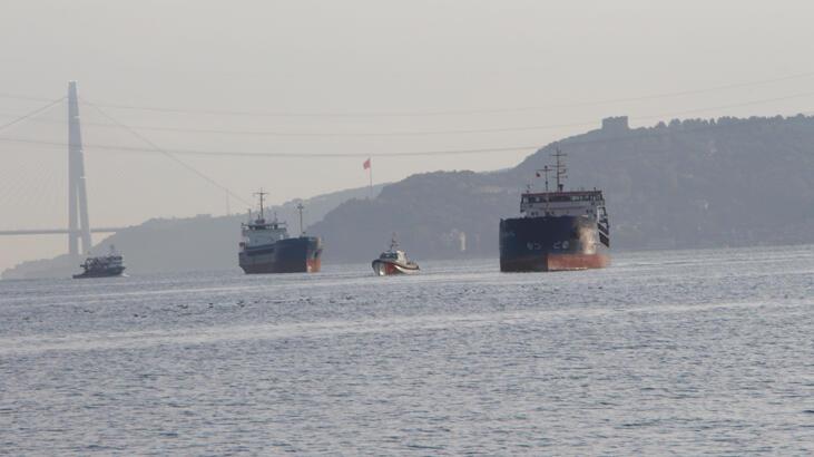 İstanbul Boğazı'nda Türk ve Rus bandralı 2 yük gemisi çarpıştı