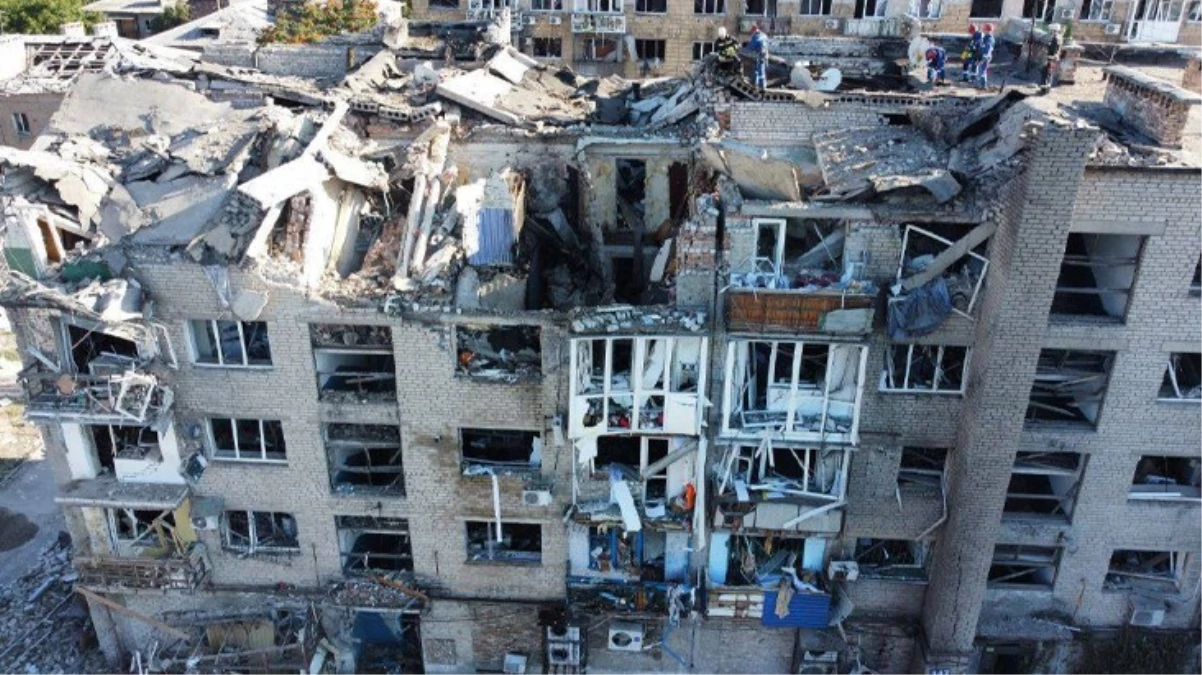Rusya, Donetsk bölgesine saldırı düzenledi! 7 kişi öldü, 67 kişi yaralandı