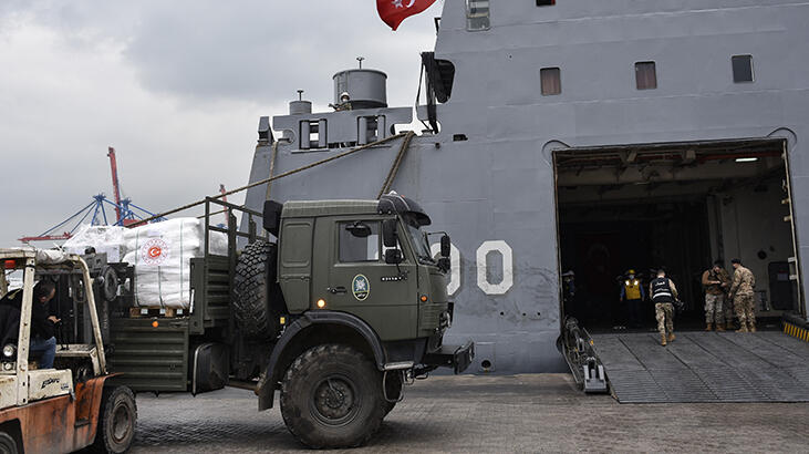 . Türkiye'den Lübnan'a 260 tonluk yardım! Teslimat gerçekleşti
