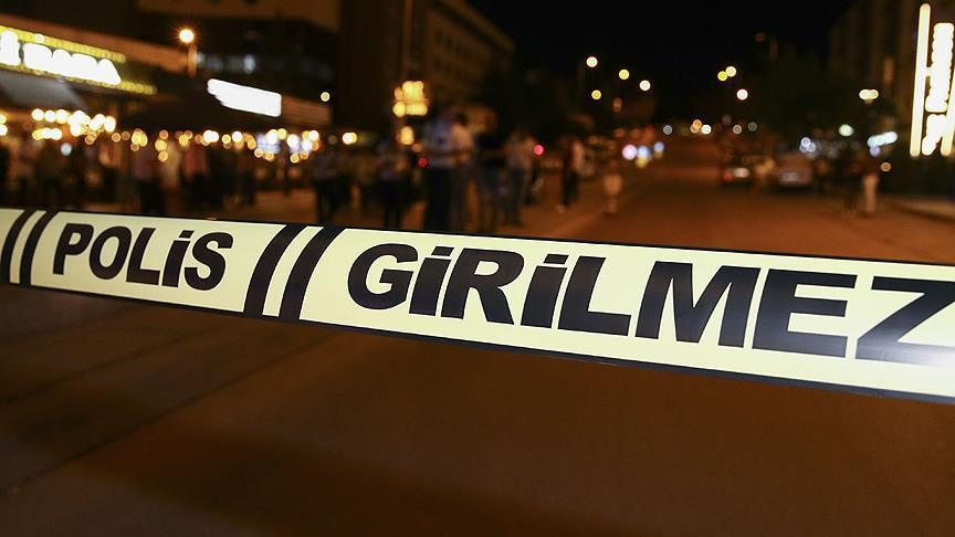 İstanbul’da 'dik bakma' kavgası! Görür görmez ateş etti