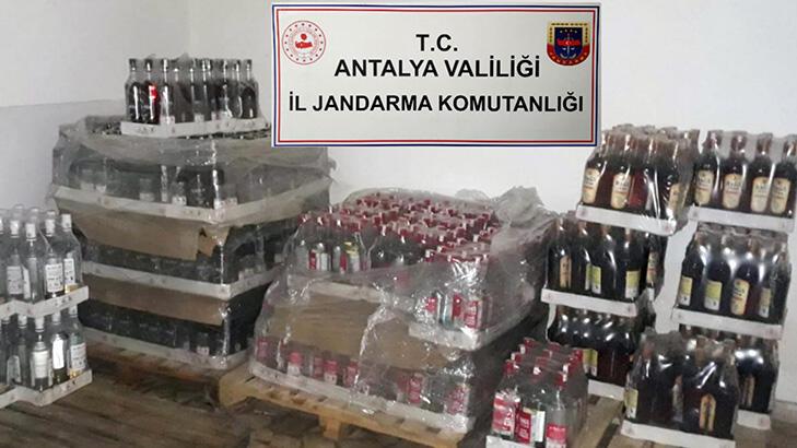 12 otelde, 5 bin 6 litre kaçak ve sahte içki ele geçirildi