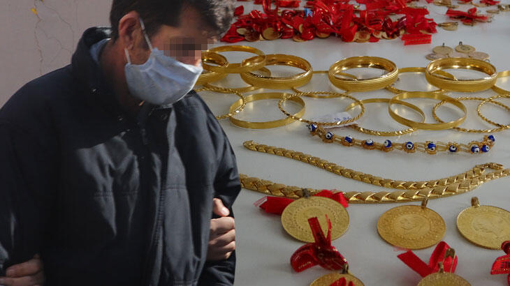 12 yaşındaki küçük kızı kandırıp, evden 300 bin liralık altını çaldı