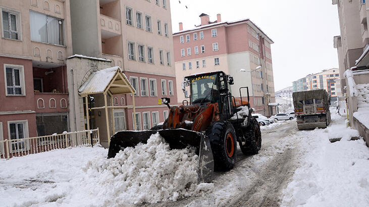 137 köy yolu ulaşıma açıldı