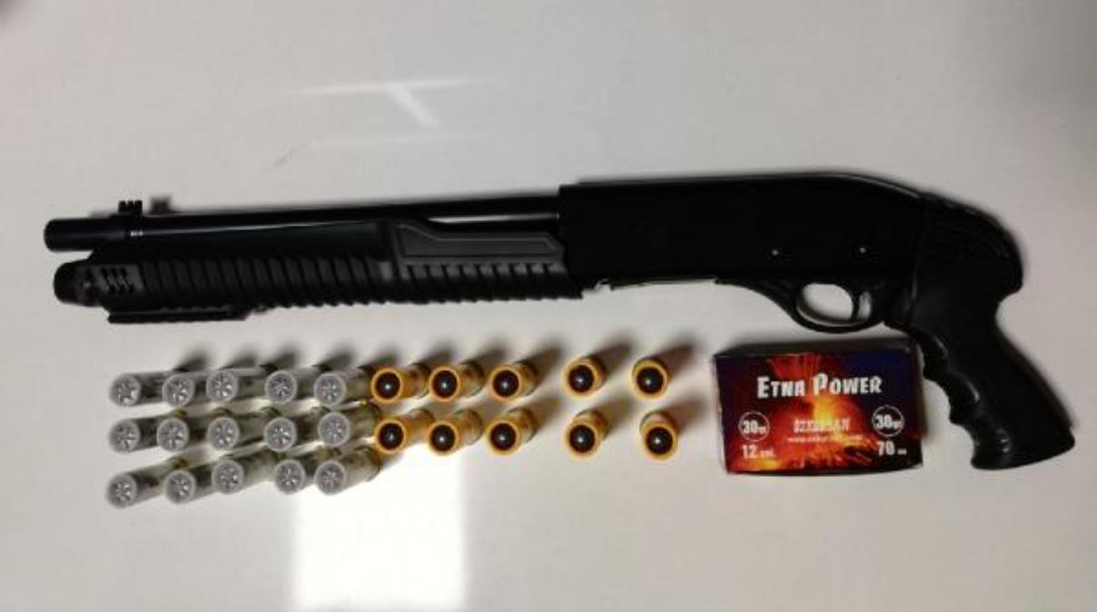 16 yaşındaki genç, pompalı ile dehşet yarattı: 1 yaralı