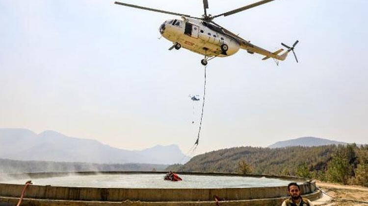 3 dakikada 8 helikopter! Yangın bölgesinden sıcak görüntüler