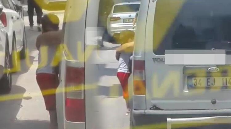 3 yaşındaki oğlunu araçtan sarkıtan baba tutuklandı