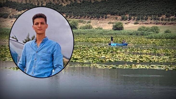 4 gencin kayığı alabolara oldu! Acı haber geldi
