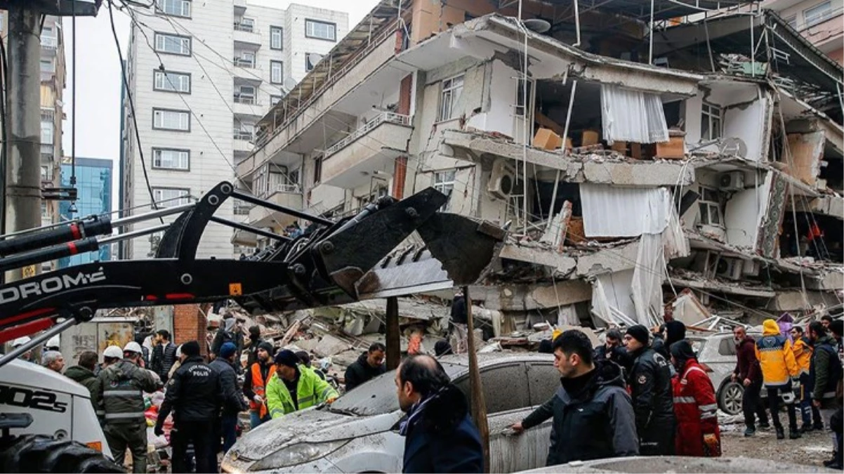 48 kişiye mezar olmuştu! 6 kat izni verilen Sözel Apartman'ın 12 katlı olarak inşa edildiği ortaya çıktı