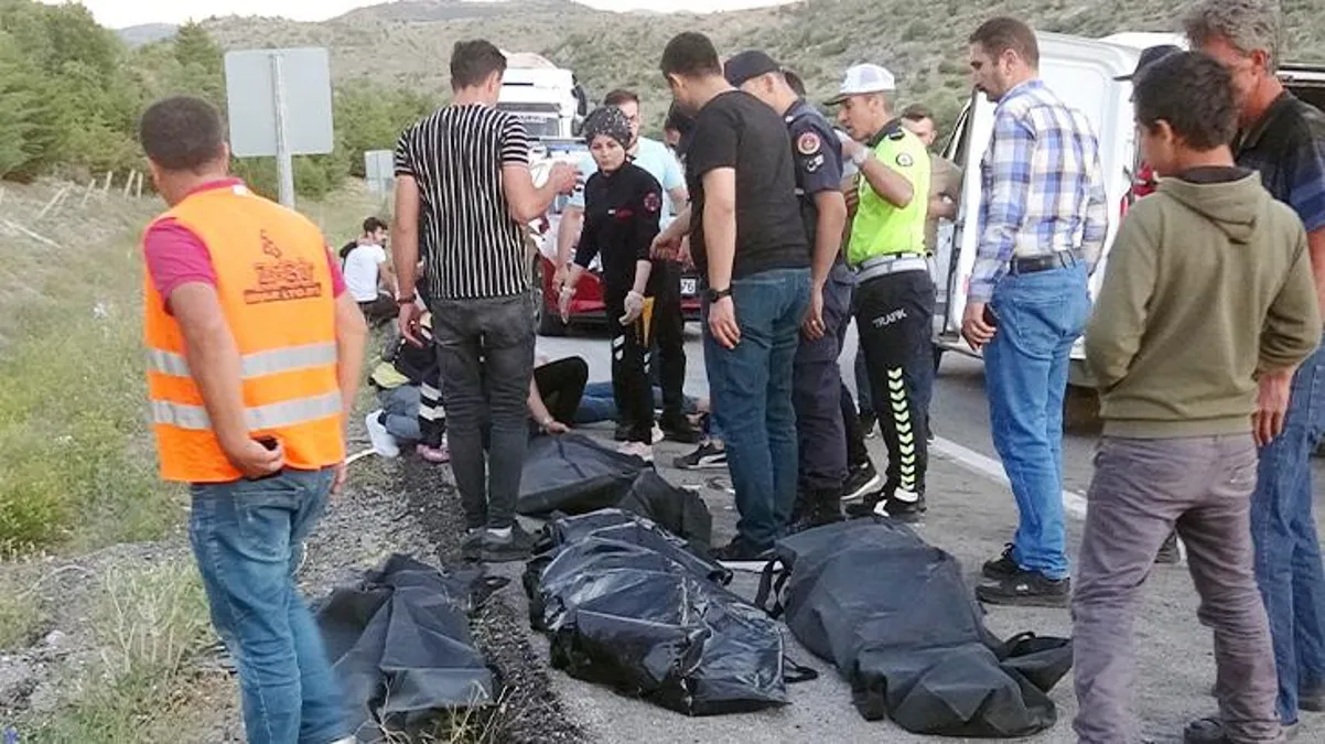 5 gencin öldüğü kazada kahreden detay! Sürücü ehliyetsiz çıktı