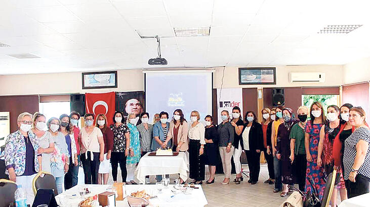 50 bin muhtardan sadece bini kadın