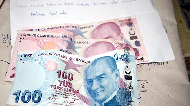 500 lira bıraktı, bıraktığı notla bakkalı şaşırttı! 'Çocukluk yıllarımda...'