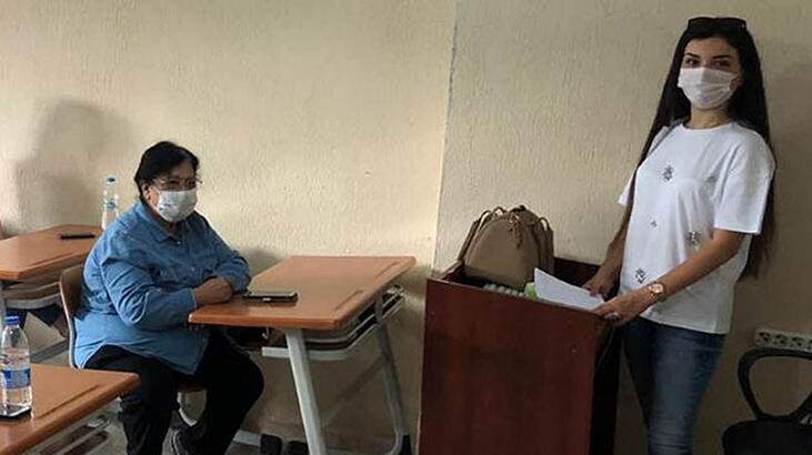 66 yaşında lise mezunu oldu, şimdiki hedefi tıp fakültesi!