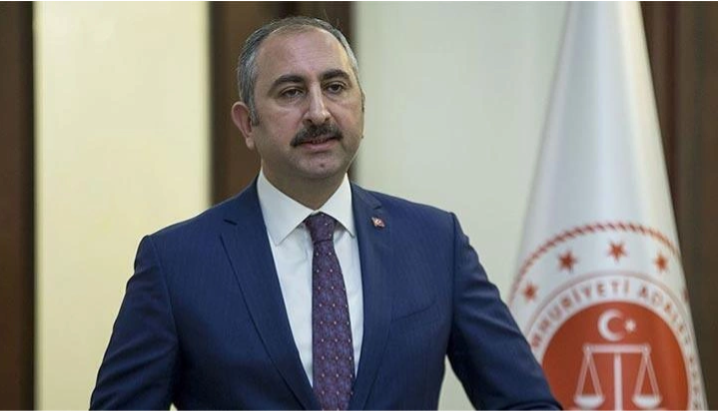 Adalet Bakanı Abdülhamit Gül'ün annesi hayatını kaybetti