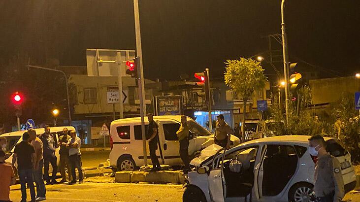 Adana'da trafik kazası: 2'si polis 5 kişi yaralandı