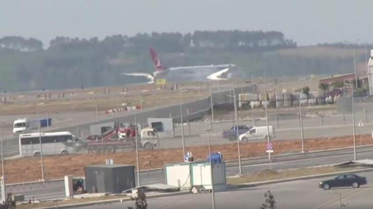 Afganistan'dan tahliye edilen 22 Türk İstanbul'da