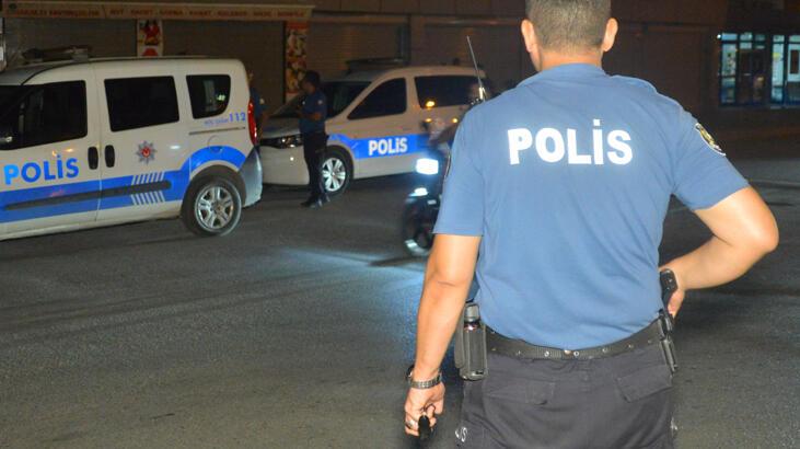 Ailesiyle yoldan geçen kadın, maganda kurşunuyla ağır yaralandı