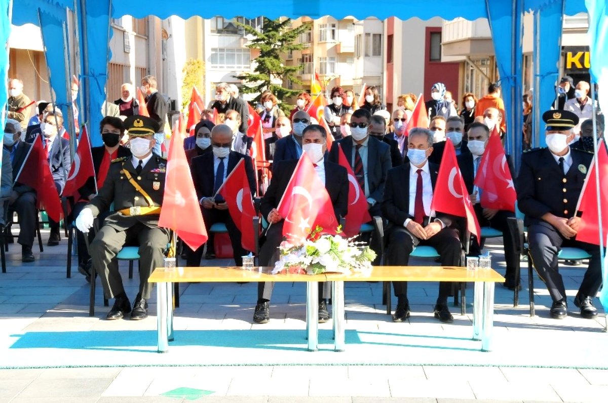 Akşehir'de Cumhuriyet Bayramı kutlaması