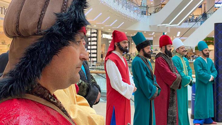 Ankara'da geçmişten bugüne polis kıyafetleri tanıtıldı
