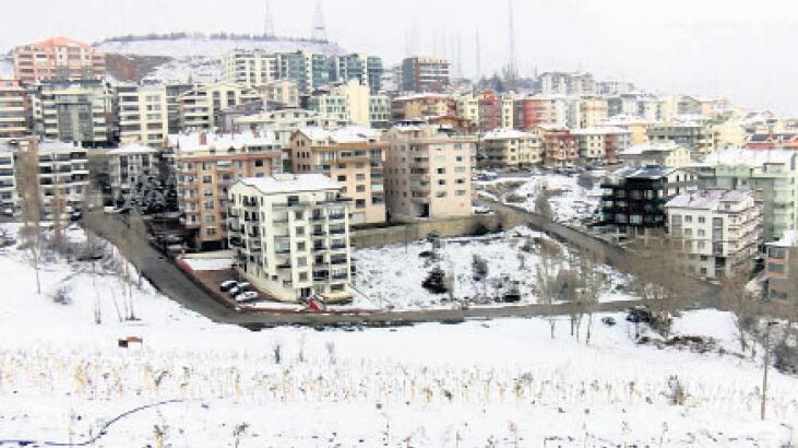 Ankaralılar beyaz bir güne uyandı