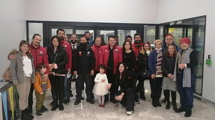 Antarktika’daki Türk bilim heyeti yurda 46 gün sonra döndü