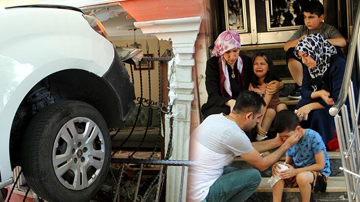 Araç evin duvarına çarptı! Çocuklar ölümden döndü