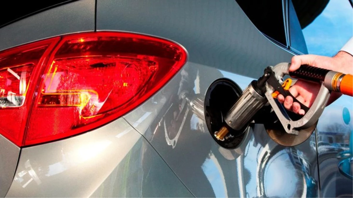 Araç sahiplerinin vay haline! Motorine okkalı bir zam daha geliyor