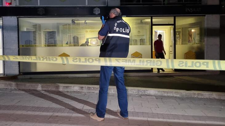 Arkadaşının ofisinde uğradığı silahlı saldırıda hayatını kaybetti