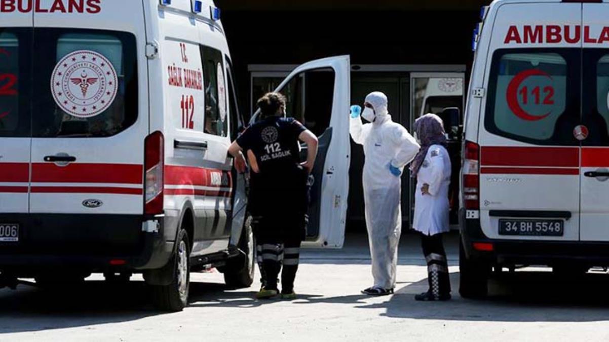 Atama bekleyen on binlerce paramedik seslerini duyurmak istiyor