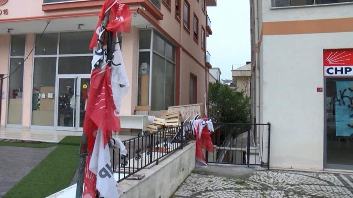 Ataşehir'deki CHP Seçim İrtibat Bürosu'na saldırıya ilişkin 6 şüpheli yakalandı