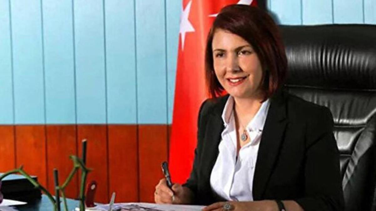 Avcılar eski Belediye Başkanı Handan Toprak, resmi belgede sahtecilik ve ihaleye fesat karıştırmaktan tutuklandı