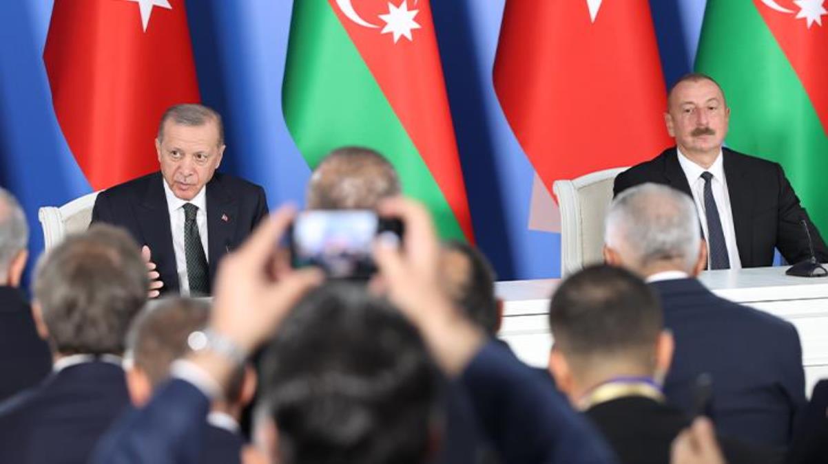 Azerbaycan'da gördüğü manzara Cumhurbaşkanı Erdoğan'ı küplere bindirdi: Bunları köşeye sıkıştırmak lazım