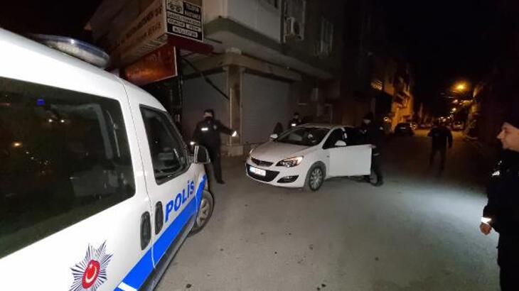 Babasının otomobili ile polisten kaçmaya çalışırken yakalandı