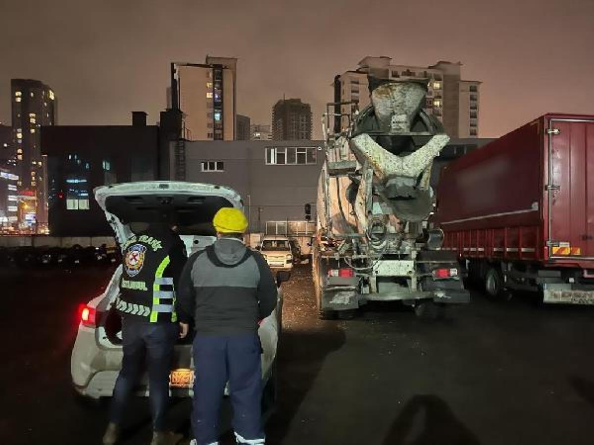Bağcılar'da ambulansa yol vermediği öne sürülen beton mikseri sürücüye ceza yağdı