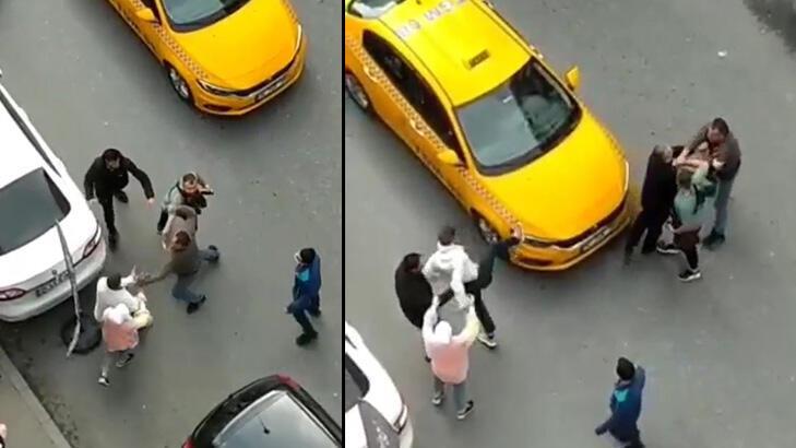 Bağcılar'da taksiciyle müşterinin yumruk yumruğa kavga!