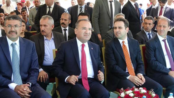 Bakan Bozdağ duyurdu: 1500 hakim ve savcı adayı alınacak