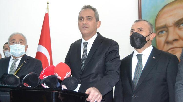 Bakan Özer: 434 derslikte yüz yüze eğitime ara verildi