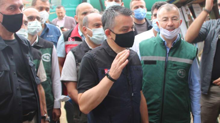 Bakan Pakdemirli'den sel bölgesinde kritik uyarı!