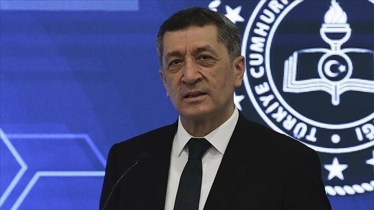 Bakan Selçuk, üniversite tercihi yapacak öğrencilere liselerde destek verileceğini bildirdi