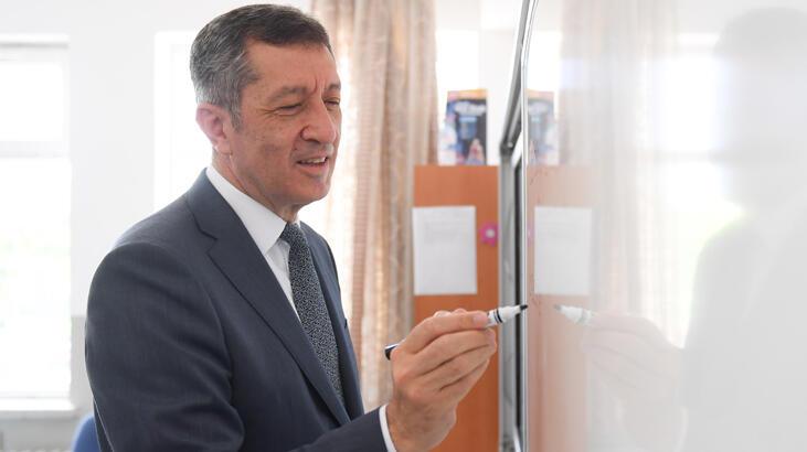 Bakan Selçuk: Yeni döneme eylülde başlayacağız