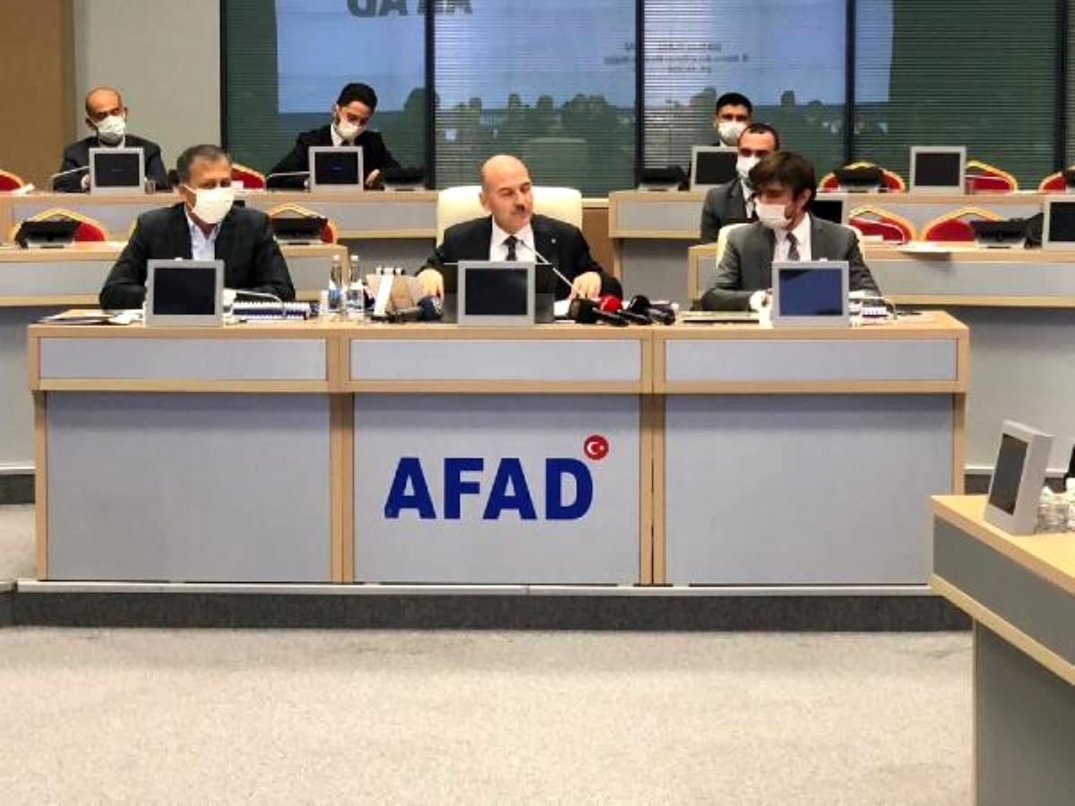 Bakan Soylu, İstanbul AFAD İl Müdürlüğü Afet Koordinasyon ve Değerlendirme toplantısında konuştu