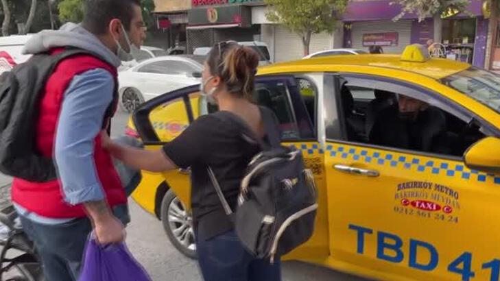 Bakırköy'de kısa mesafe nedeniyle müşteri almayan şoför ile yolcu tartıştı