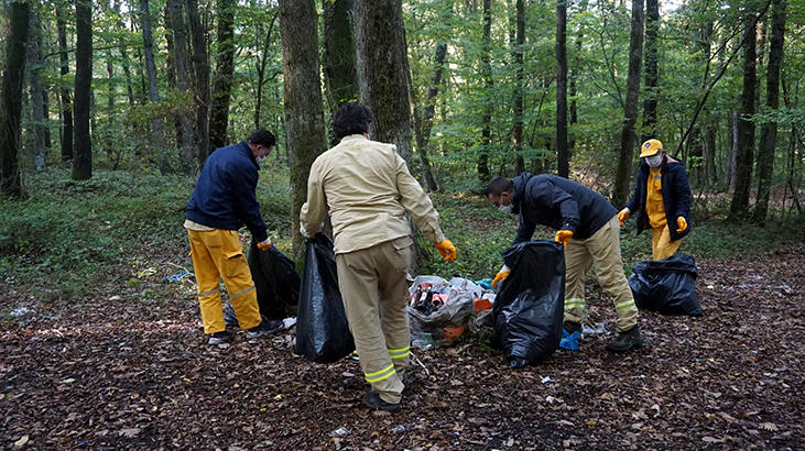 Belgrad Ormanı'ndan 30 ton çöp toplandı!