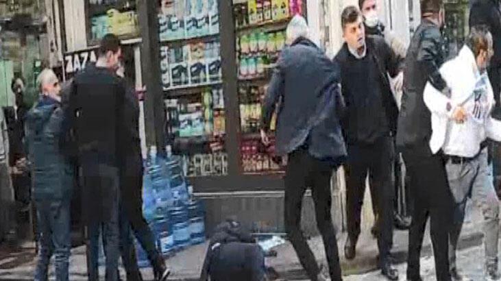 Beyoğlu'nda iki grup arasında bıçaklı kavga!
