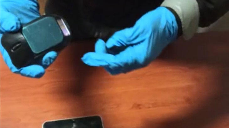 Bilgisayar hoparlöründen uyuşturucu çıktı