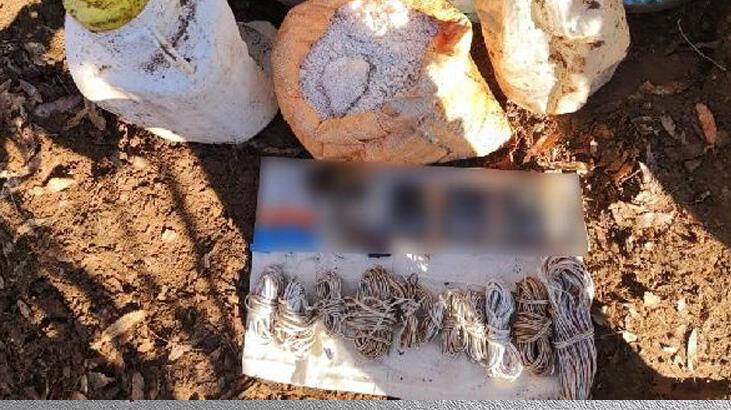 Bingöl'de ele geçirilen PKK mühimmatı imha edildi