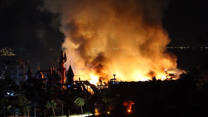 Bodrum'da otel lojmanında çıkan yangın güçlükle söndürüldü