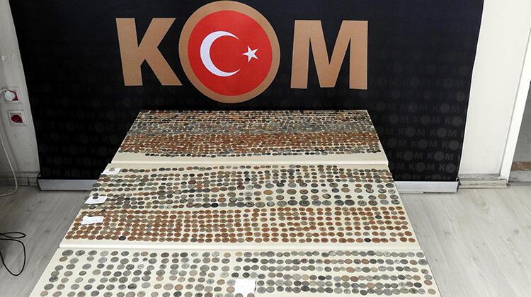 Bolu'da 2 bin 155 adet tarihi sikke ele geçirildi