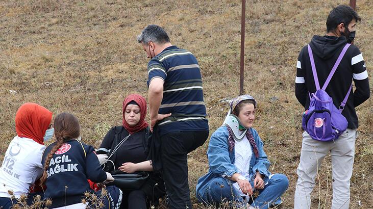 Bolu'da işçi servisi ile TIR çarpıştı! 13 kişi yaralandı