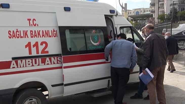 Boşanma davasının olduğu gün eşini bıçakladı!