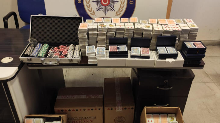 Bursa'da dernekte kumar oynayan 14 kişiye 44 bin 100 lira ceza